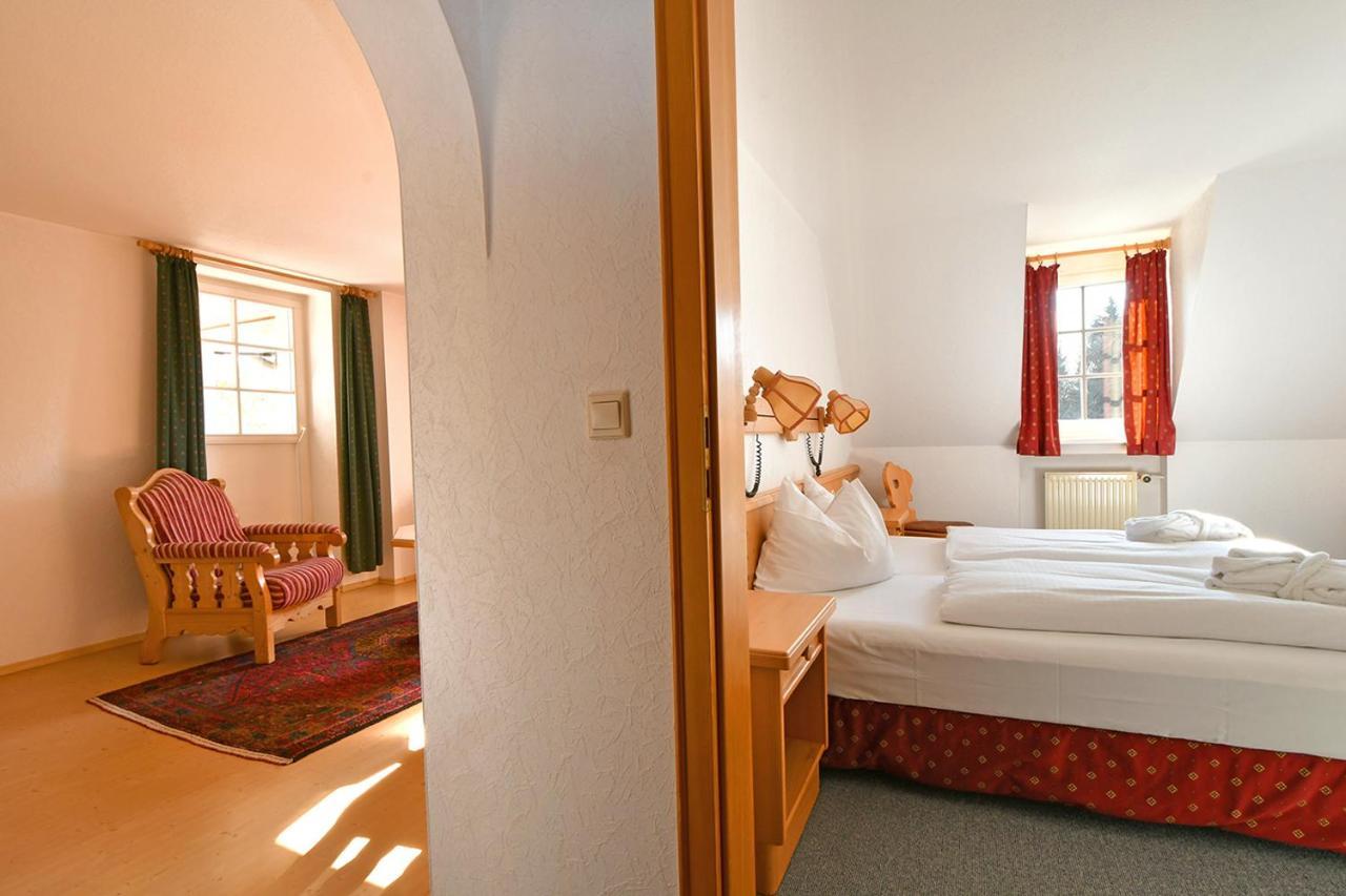 Altes Zollhaus 4* Hermsdorf (Saxony)