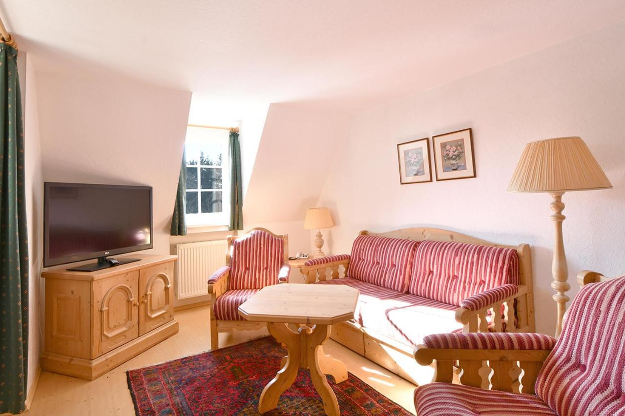 Hotel Altes Zollhaus 4*